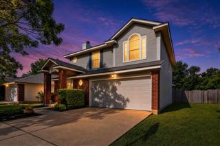703 Sparkling Brook LN, Leander, TX 78641