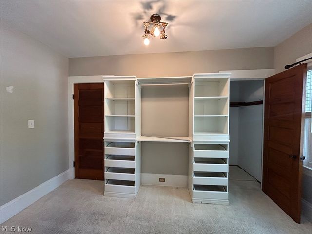 1567 Wagar Avenue, Lakewood, OH 44107
