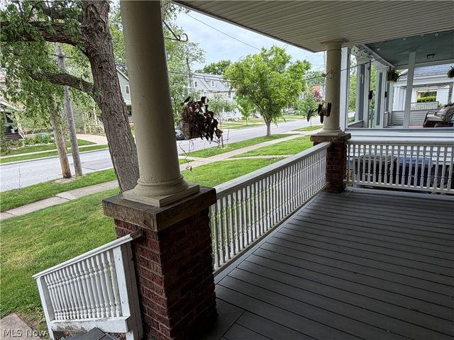 1567 Wagar Avenue, Lakewood, OH 44107