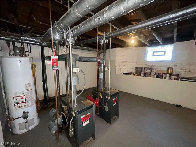 1567 Wagar Avenue, Lakewood, OH 44107