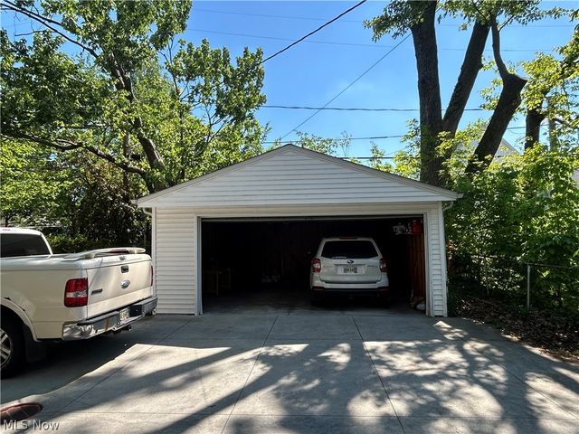 1567 Wagar Avenue, Lakewood, OH 44107