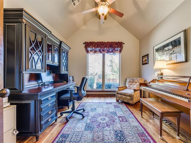 1401 Narrows Bridge Circle, Edmond, OK 73034