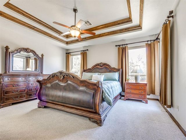 1401 Narrows Bridge Circle, Edmond, OK 73034