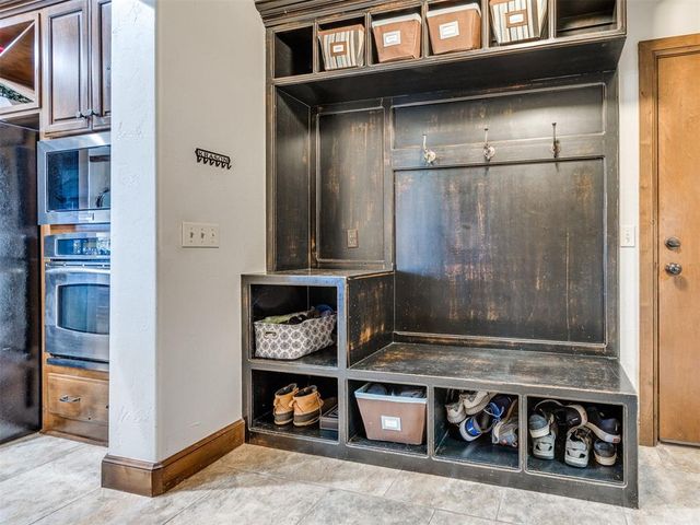 1401 Narrows Bridge Circle, Edmond, OK 73034