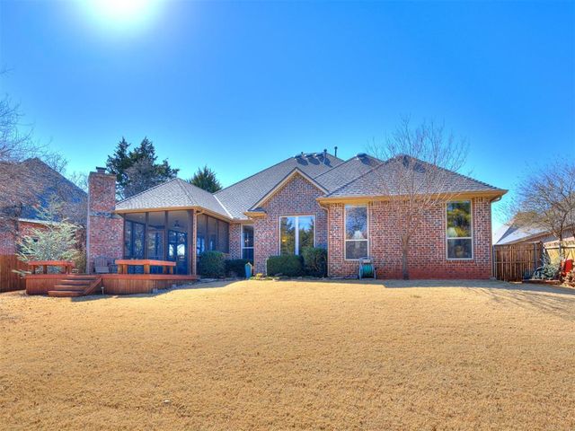1401 Narrows Bridge Circle, Edmond, OK 73034