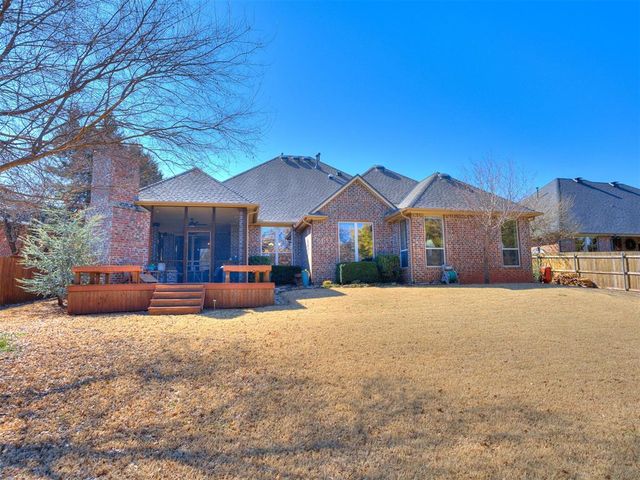1401 Narrows Bridge Circle, Edmond, OK 73034