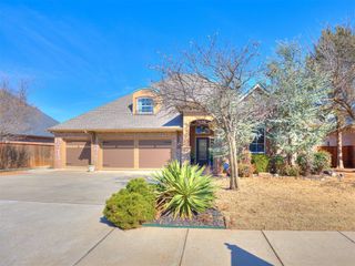1401 Narrows Bridge Circle, Edmond, OK 73034