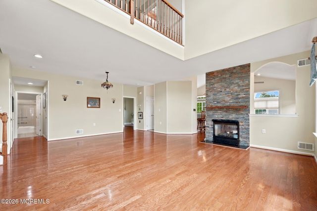 124 Eleanor Road, Manchester, NJ 08759