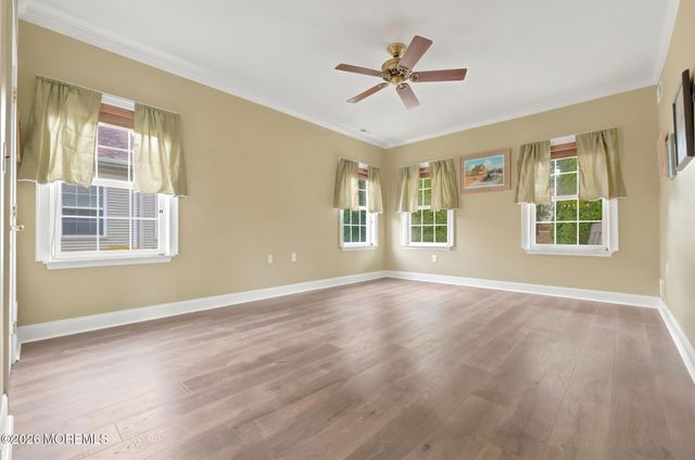 124 Eleanor Road, Manchester, NJ 08759
