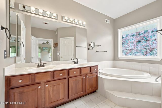 124 Eleanor Road, Manchester, NJ 08759