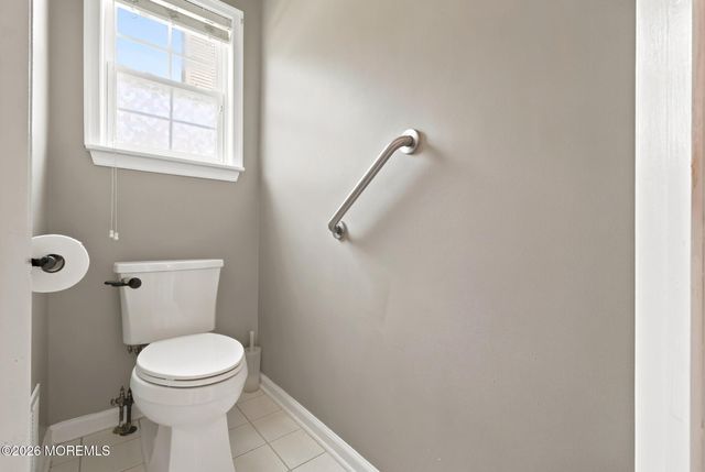 124 Eleanor Road, Manchester, NJ 08759