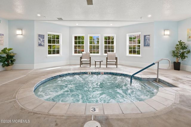 124 Eleanor Road, Manchester, NJ 08759