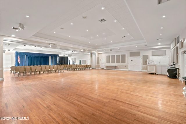 124 Eleanor Road, Manchester, NJ 08759
