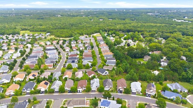 124 Eleanor Road, Manchester, NJ 08759