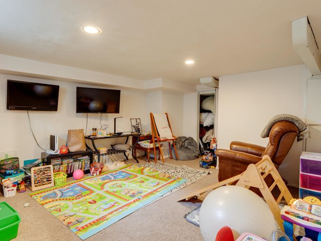 4411 N Howard St, Spokane, WA 99205