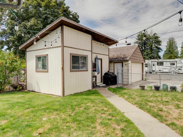 4411 N Howard St, Spokane, WA 99205
