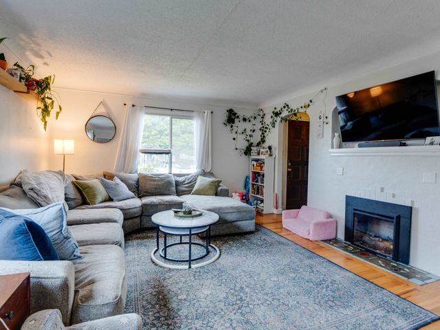 4411 N Howard St, Spokane, WA 99205