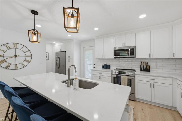 1620 Colonial Ave AVE, Suffolk, VA 23434