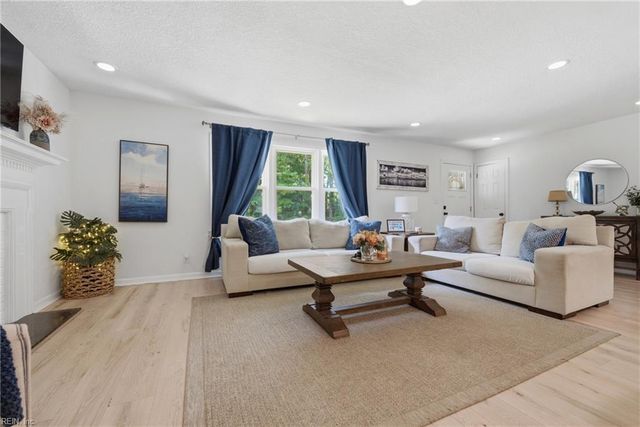 1620 Colonial Ave AVE, Suffolk, VA 23434