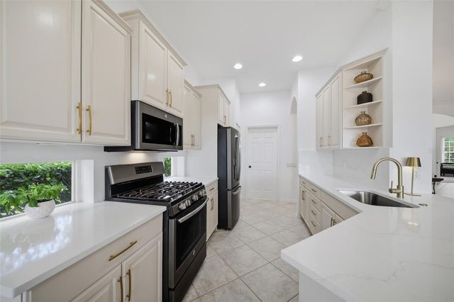 7029 LENNOX PLACE, University Park, FL 34201