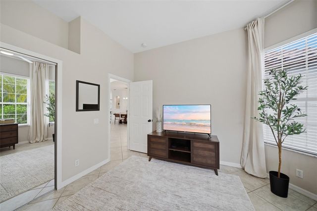 7029 LENNOX PLACE, University Park, FL 34201