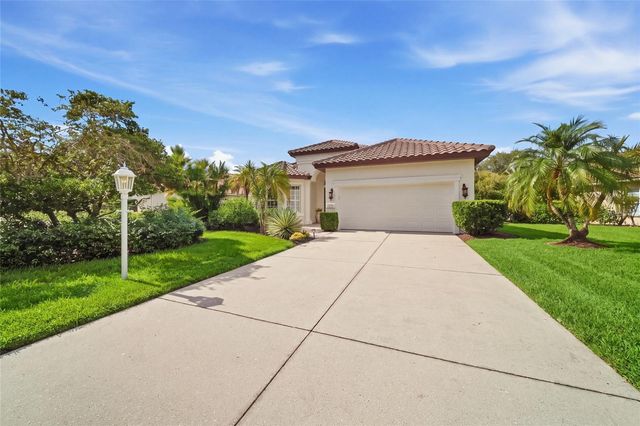 7029 LENNOX PLACE, University Park, FL 34201