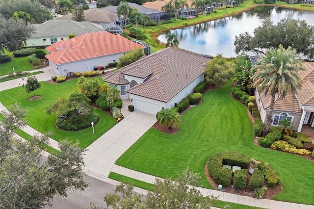 7029 LENNOX PLACE, University Park, FL 34201