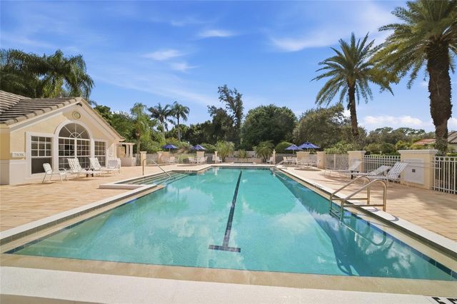 7029 LENNOX PLACE, University Park, FL 34201