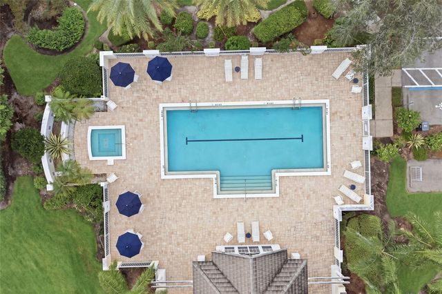 7029 LENNOX PLACE, University Park, FL 34201