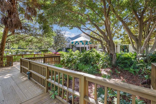 7029 LENNOX PLACE, University Park, FL 34201