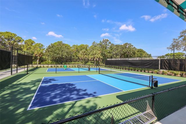 7029 LENNOX PLACE, University Park, FL 34201
