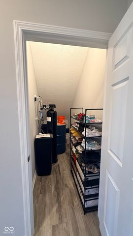5344 Writt Court, Indianapolis, IN 46239