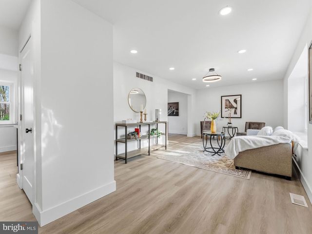 2127 DOROTHY AVE, Atco, NJ 08004