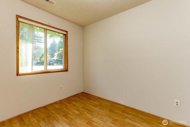 11216 SE 228th Place, Kent, WA 98031