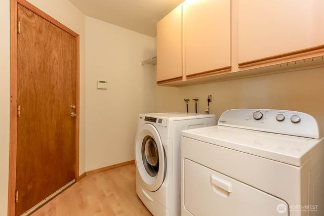 11216 SE 228th Place, Kent, WA 98031