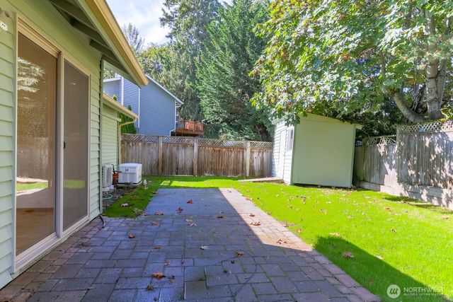 11216 SE 228th Place, Kent, WA 98031