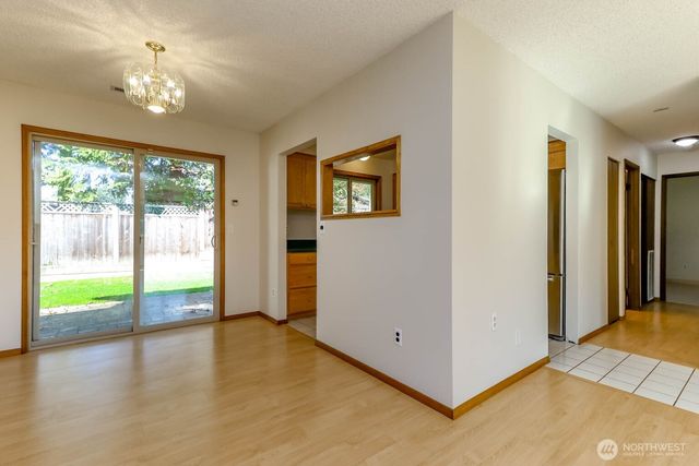 11216 SE 228th Place, Kent, WA 98031