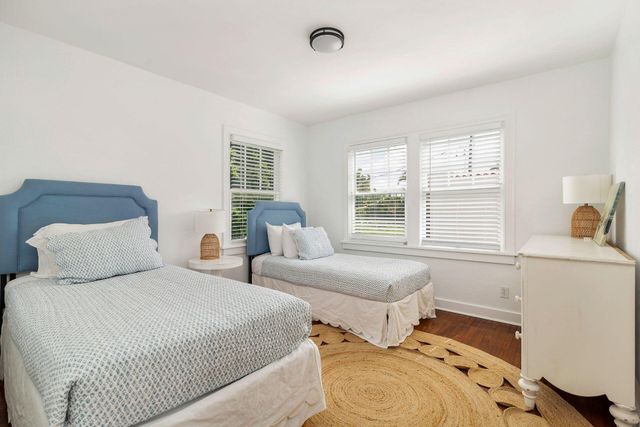 3020 VINCENT Road, West Palm Beach, FL 33405