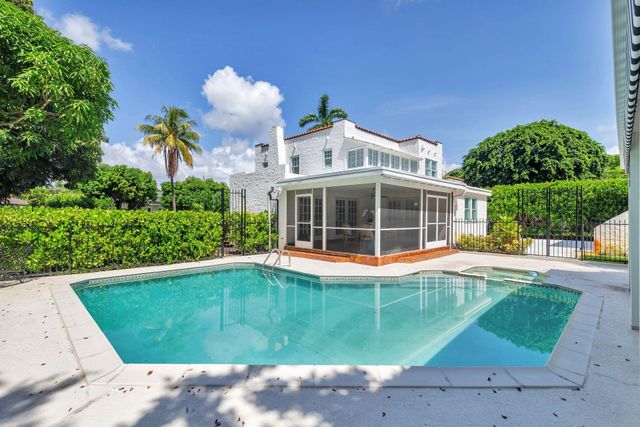 3020 VINCENT Road, West Palm Beach, FL 33405
