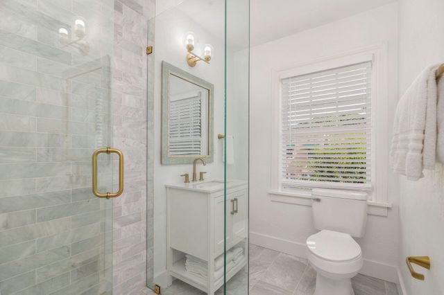 3020 VINCENT Road, West Palm Beach, FL 33405