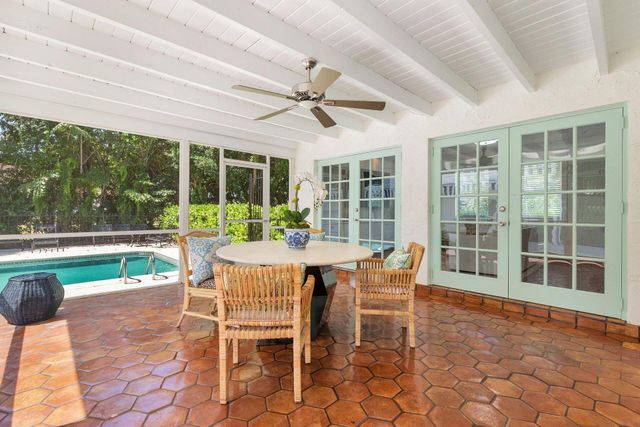 3020 VINCENT Road, West Palm Beach, FL 33405