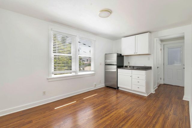 3020 VINCENT Road, West Palm Beach, FL 33405