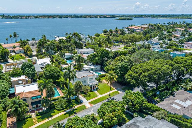3020 VINCENT Road, West Palm Beach, FL 33405