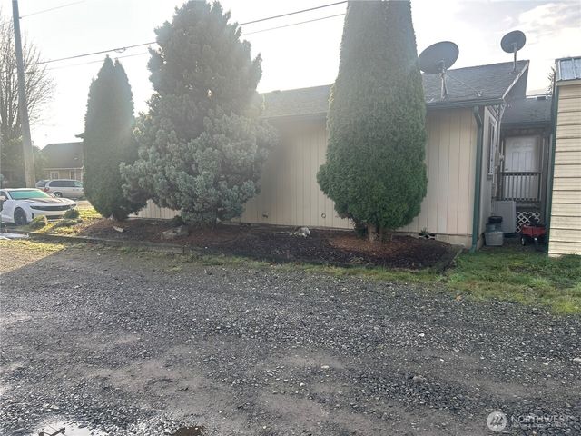 1025 E Street, Centralia, WA 98531