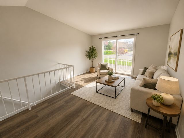 1030 Pond View Court, Vadnais Heights, MN 55127
