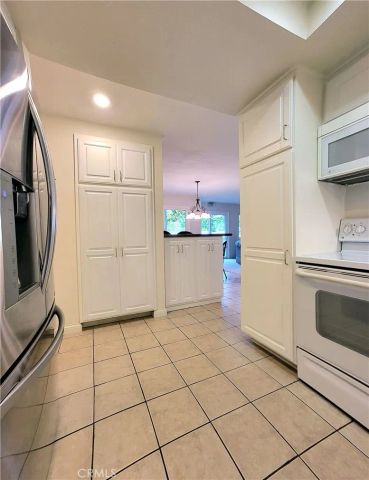 2369 Via Mariposa E. 1-D, Laguna Woods, CA 92637