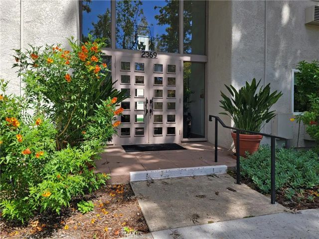 2369 Via Mariposa E. 1-D, Laguna Woods, CA 92637