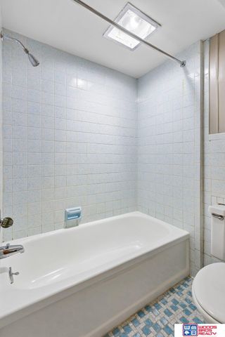1608 Lincoln Road, Bellevue, NE 68005