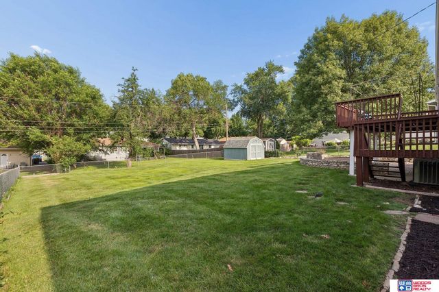 1608 Lincoln Road, Bellevue, NE 68005