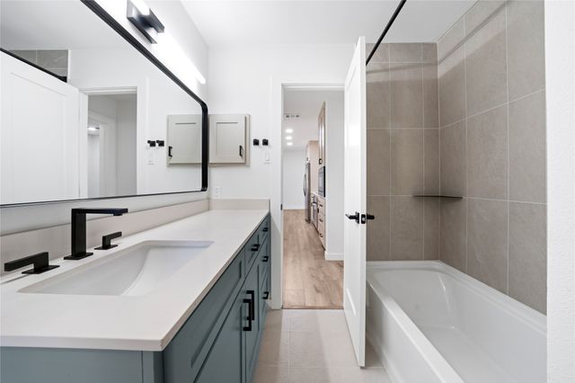 8601 Park Lane 121, Dallas, TX 75231